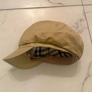 BURBERRY BEIGE VINTAGE NEWSBOY HAT